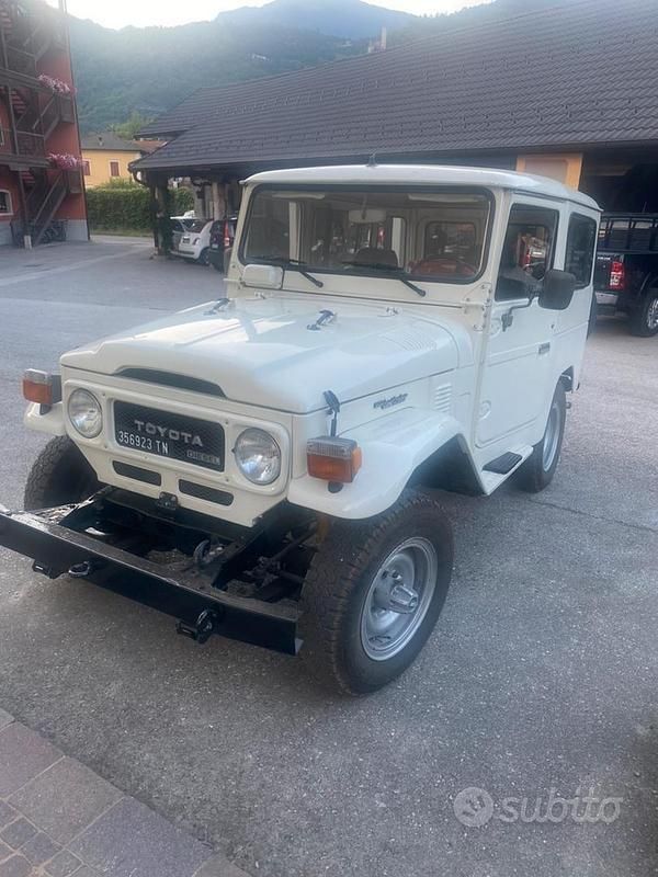 Usata Toyota Land Cruiser 1983 SUV