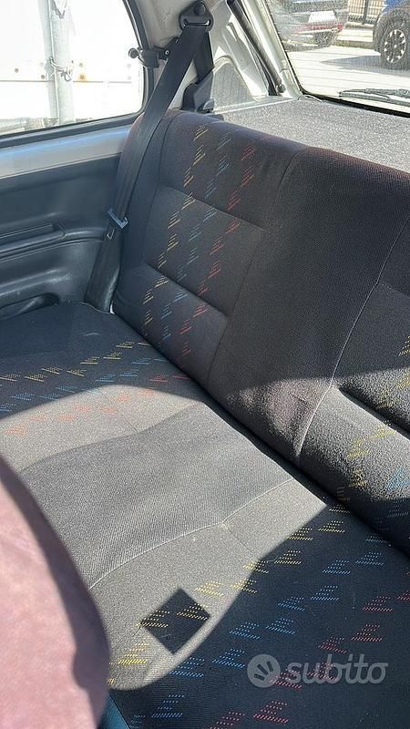 Usata Peugeot 106 1997 Bianco Utilitaria