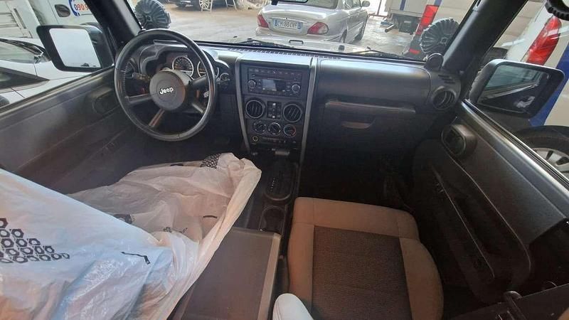 Usata Jeep Wrangler 177 CV (130 kW) 2010 Nero SUV