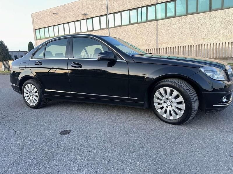 Usata Mercedes C220 Executive 170 CV (125 kW) 2010 Other Berlina