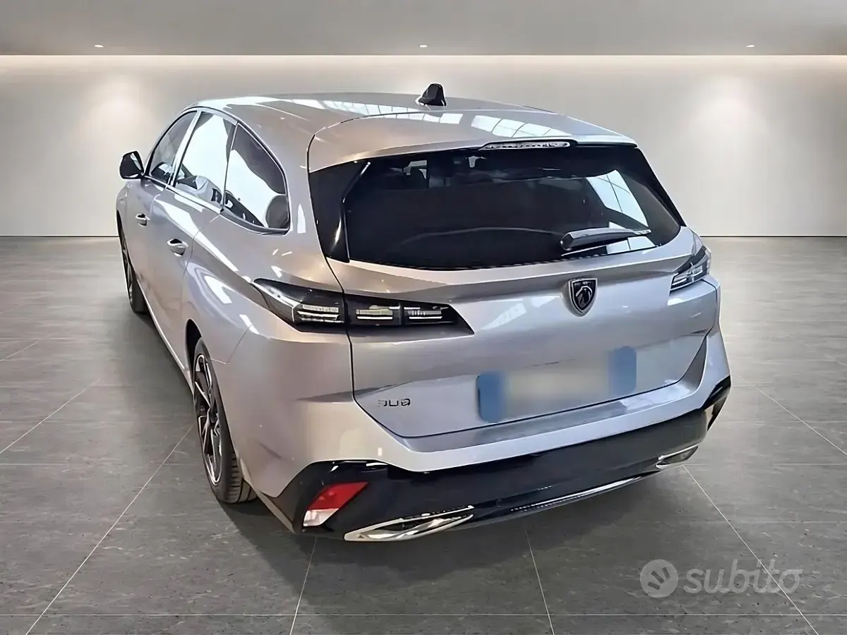 Usata Peugeot 308 Allure 131 CV (96 kW) 2024 Grigio Station wagon