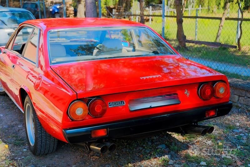 Usata Ferrari 400 1983 Rosso Berlina