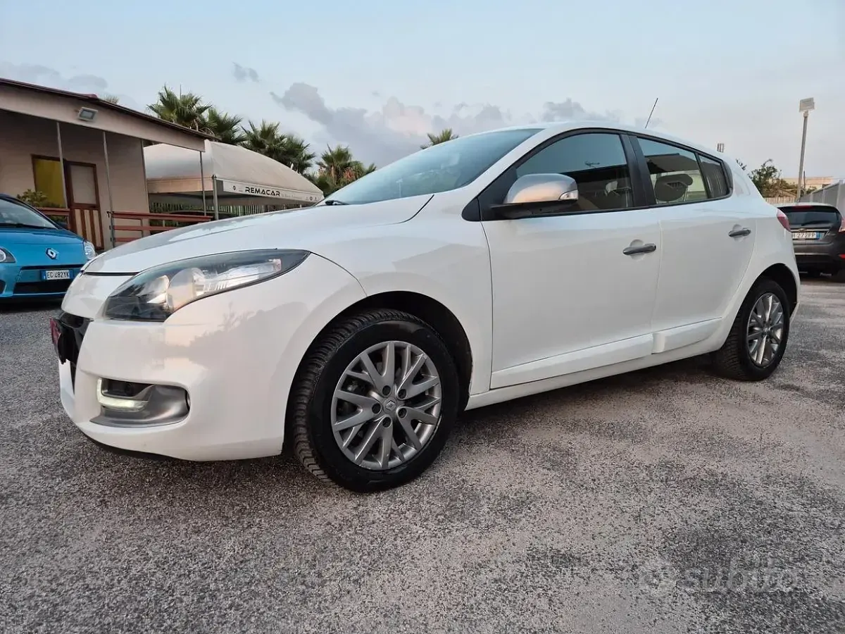 Usata Renault Mégane GT Line GT-Line 110 CV (80 kW) 2014 Bianco Berlina