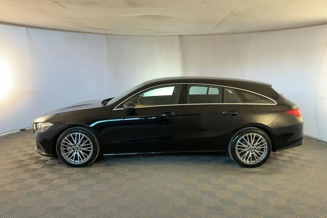 Usata Mercedes CLA180 116 CV (85 kW) 2023 Nero Coupé