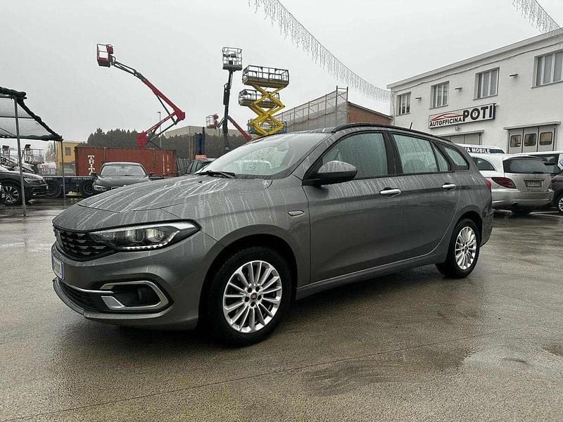 Grigio scuro Usata 2022 Fiat Tipo City Life Station wagon | 12.500 € (Buon prezzo) - Immagine 1/4