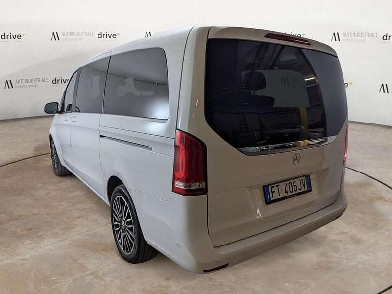 Usata Mercedes V250 190 CV (139 kW) 2019 Bianco artico Monovolume