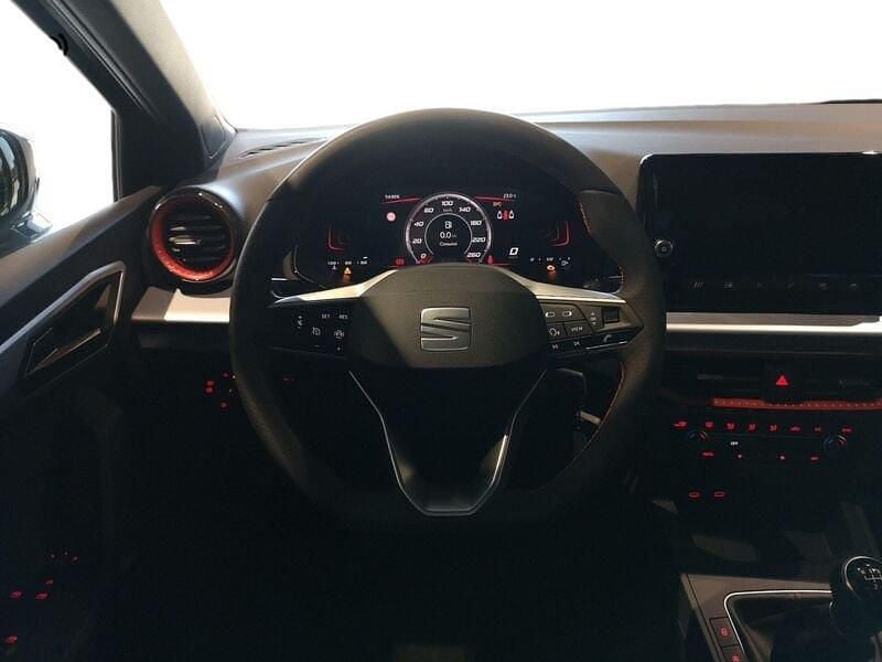 Usata Seat Ibiza FR 80 CV (58 kW) 2025 Nero Utilitaria