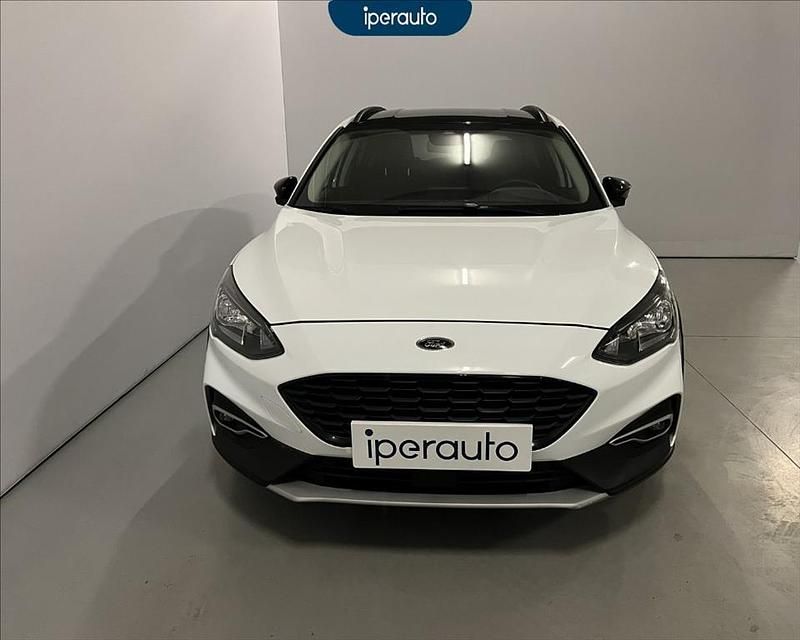 Usata Ford Focus Active 125 CV (91 kW) 2022 Bianco SUV