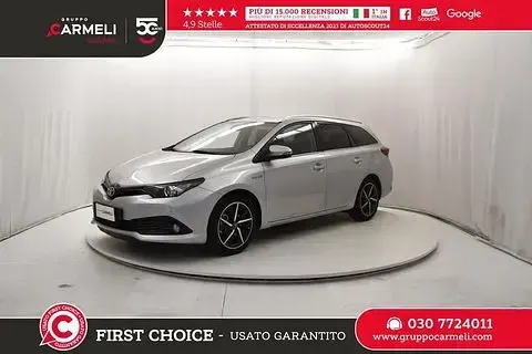 Usata Toyota Auris Touring Sports Business Edition 136 CV (100 kW) 2018 Station wagon