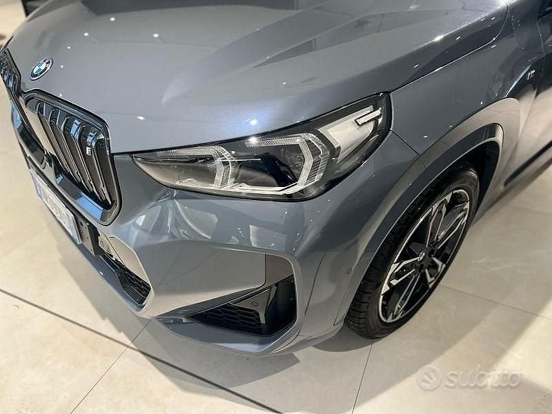 Usata BMW iX1 M Sport 230 kW (313 CV) 2023 Grigio SUV
