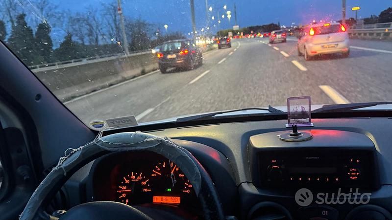 Usata Fiat Doblò 2008 Bianco Monovolume