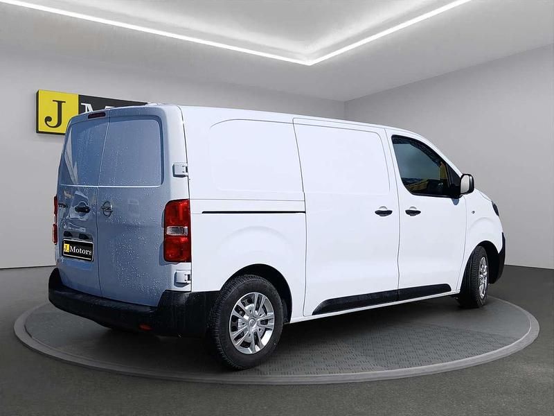 Usata Opel Vivaro Enjoy 120 CV (88 kW) 2022 Bianco Monovolume