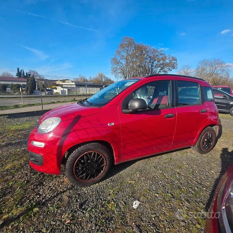 Usata Fiat Panda 2014 Rosso Utilitaria