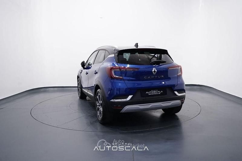 Usata Renault Captur Techno 91 CV (66 kW) 2024 Blu/azzurro(met.) SUV