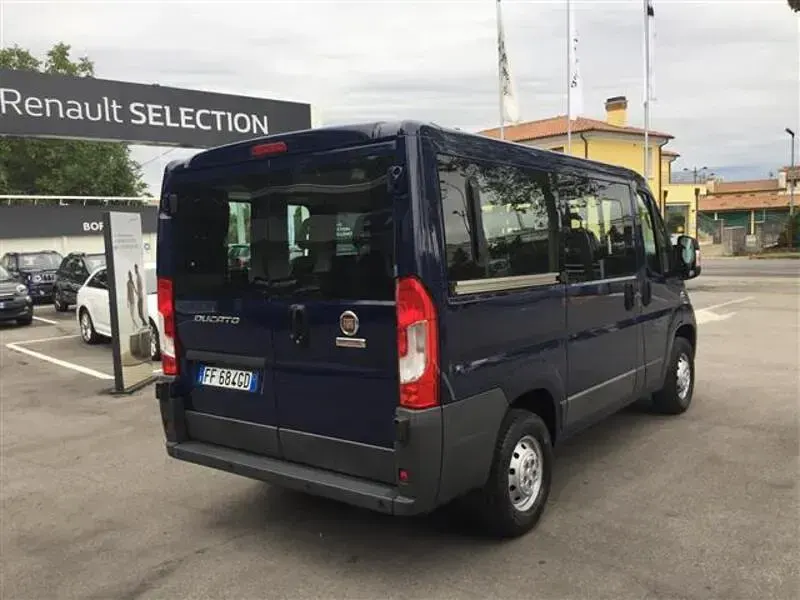 Usata Fiat Ducato 150 CV (110 kW) 2016 Blu scuro Furgone