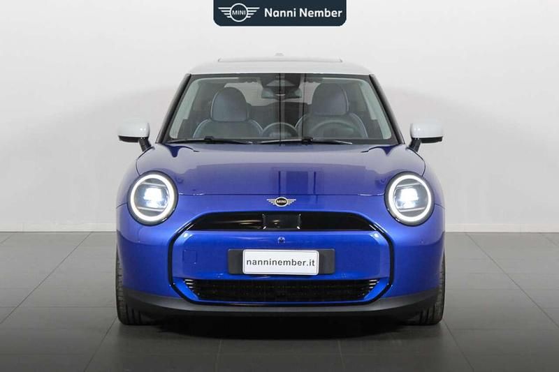 Nuova Mini Cooper Classic 134 kW (183 CV) 2025 Blu/azzurro Utilitaria