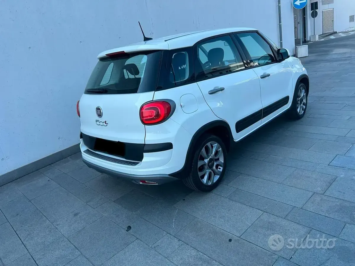 Usata Fiat 500L Cross 95 CV (69 kW) 2022 Bianco Monovolume