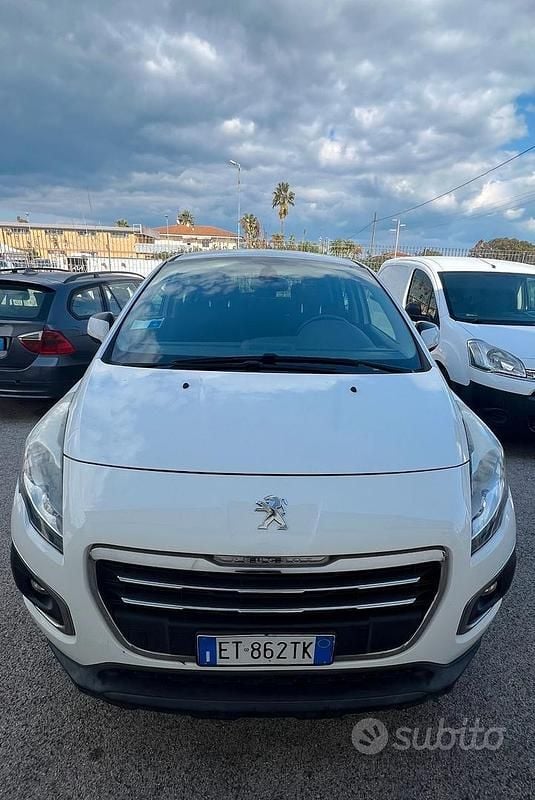 Usata Peugeot 3008 Active 115 CV (84 kW) 2014 Bianco Station wagon