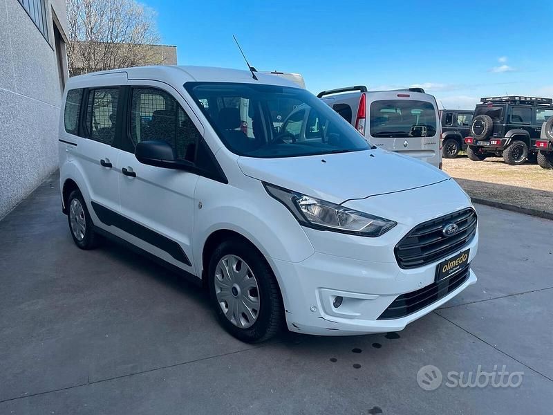Usata Ford T 120 CV (88 kW) 2021 Bianco Station wagon