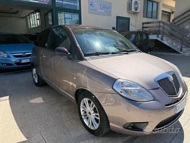 Usata Lancia Ypsilon 77 CV (56 kW) 2009 Marrone Utilitaria