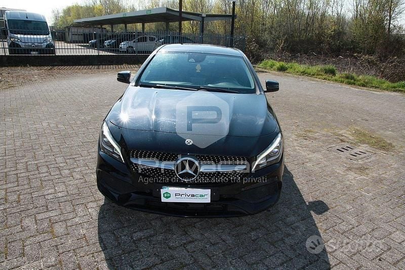 Usata Mercedes CLA200 Premium 136 CV (100 kW) 2018 Nero Berlina