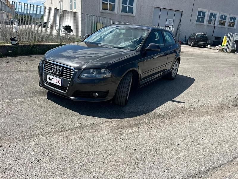 Usata Audi A3 Attraction 105 CV (77 kW) 2011 Nero Utilitaria