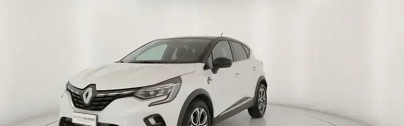 Usata Renault Captur Equilibre 101 CV (74 kW) 2024 Nero SUV