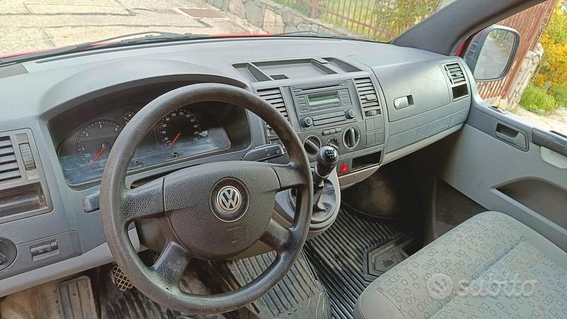 Usata VW Transporter 84 CV (61 kW) 2008 Furgone