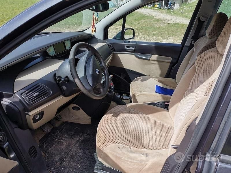 Usata Fiat Ulysse 128 CV (94 kW) 2004 Monovolume