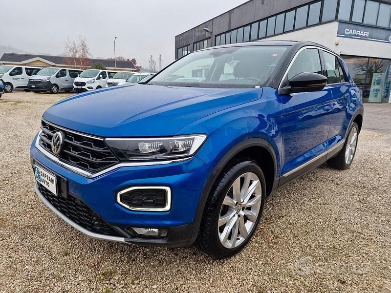 Usata VW T-Roc Advance 150 CV (110 kW) 2019 Blu SUV