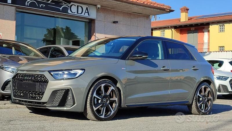 Usata Audi A1 S-Line 110 CV (80 kW) 2025 Grigio chronos metallizzato SUV