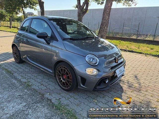 Usata Abarth 595 Pista 165 CV (121 kW) 2020 Grigio Utilitaria