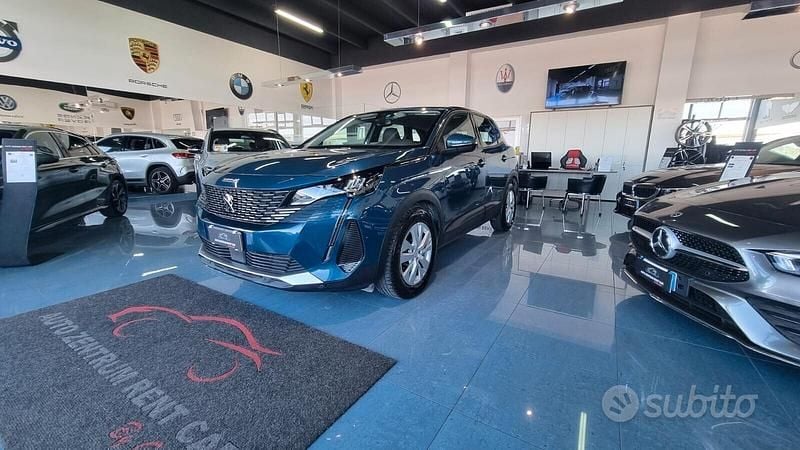Usata Peugeot 3008 Allure 131 CV (96 kW) 2021 Blu SUV