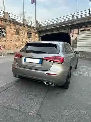 Usata Mercedes A200 150 CV (110 kW) 2021 Grigio Berlina