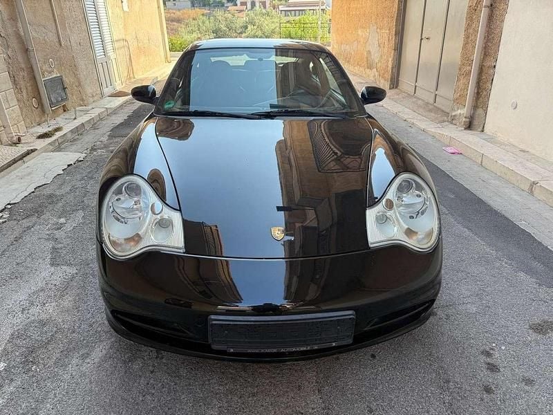 Usata Porsche 911 Carrera 4 300 CV (220 kW) 2001 Nero Coupé
