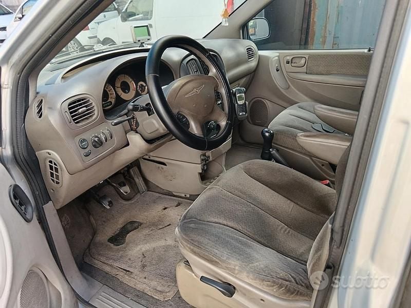Usata Chrysler Grand Voyager 2005 Monovolume