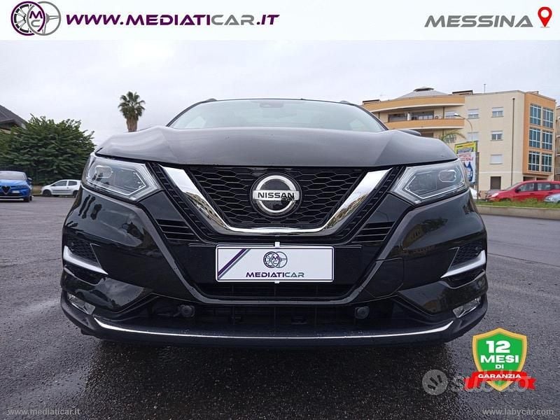Usata Nissan Qashqai N-Connecta 115 CV (84 kW) 2018 Nero SUV