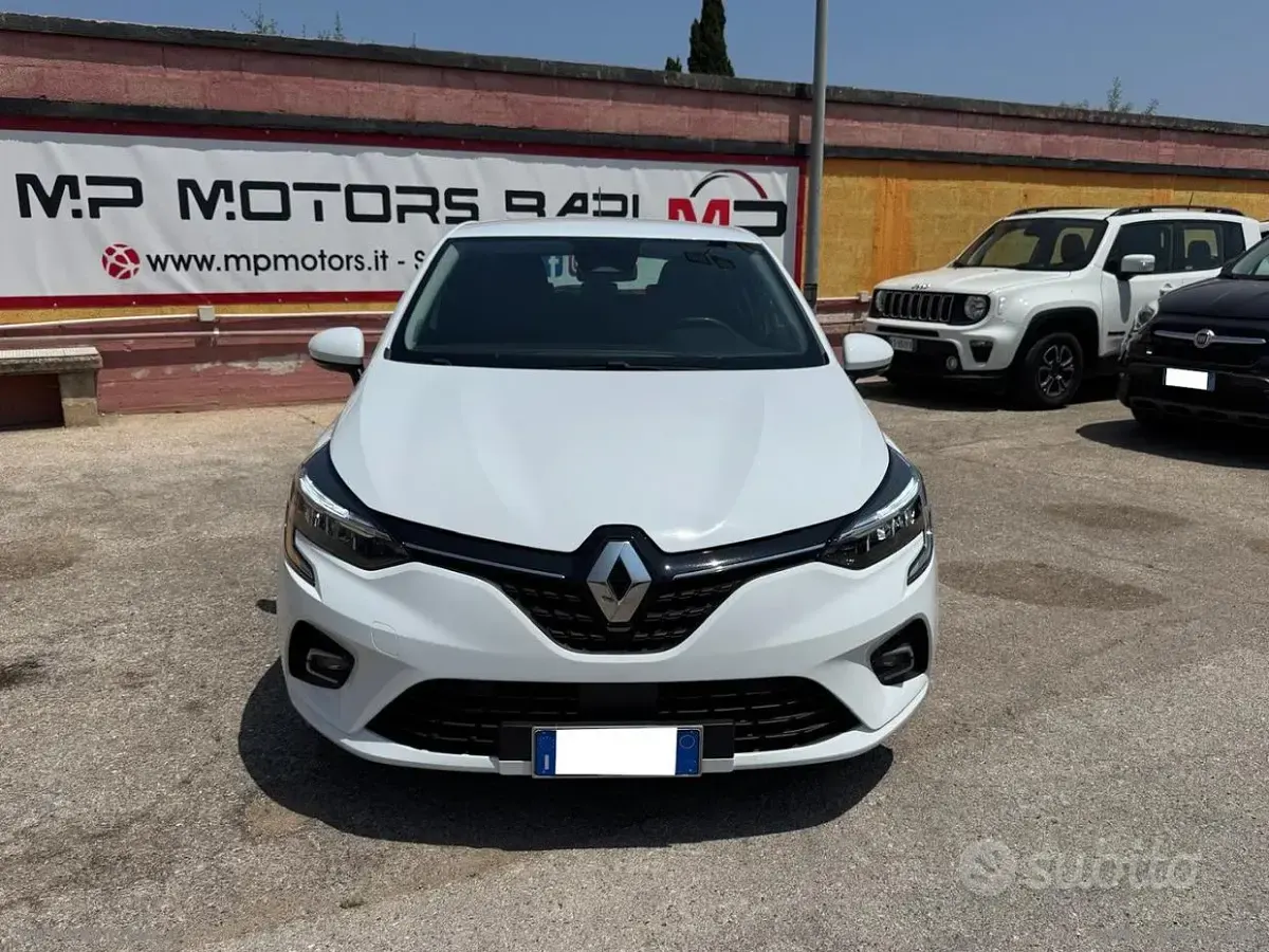 Usata Renault Clio V Zen 86 CV (63 kW) 2020 Bianco Berlina
