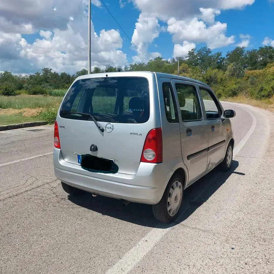 Usata Opel Agila 58 CV (42 kW) 2003 Monovolume