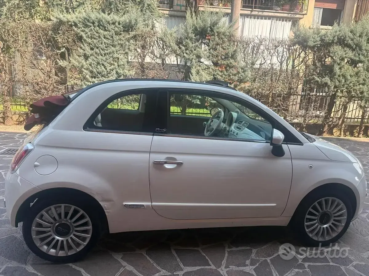 Usata Fiat 500C Lounge 69 CV (50 kW) 2012 Bianco Cabrio