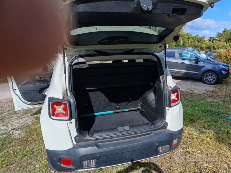 Usata Jeep Renegade 120 CV (88 kW) 2016 Bianco SUV