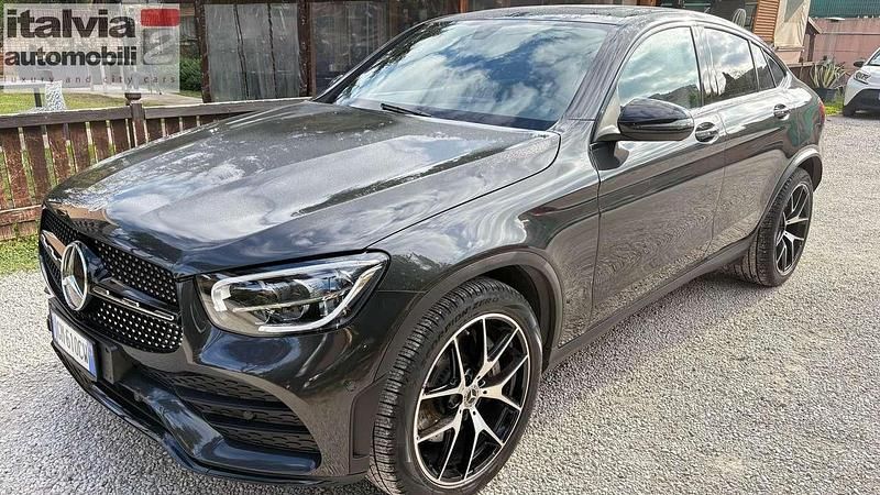 Usata Mercedes GLC300e Premium 306 CV (225 kW) 2023 Grigio Coupé