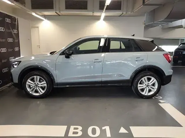 Nuova Audi Q2 Advanced Plus 150 CV (110 kW) 2026 Grigio freccia perla SUV