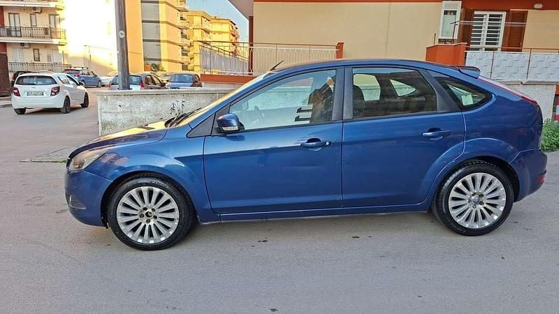 Usata Ford Focus 90 CV (66 kW) 2010 Other Berlina