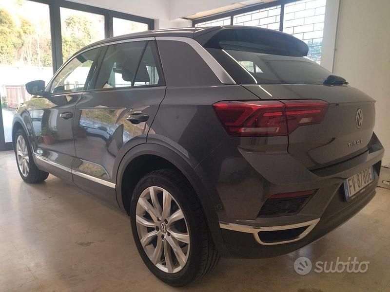 Usata VW T-Roc Advance 150 CV (110 kW) 2019 Grigio SUV