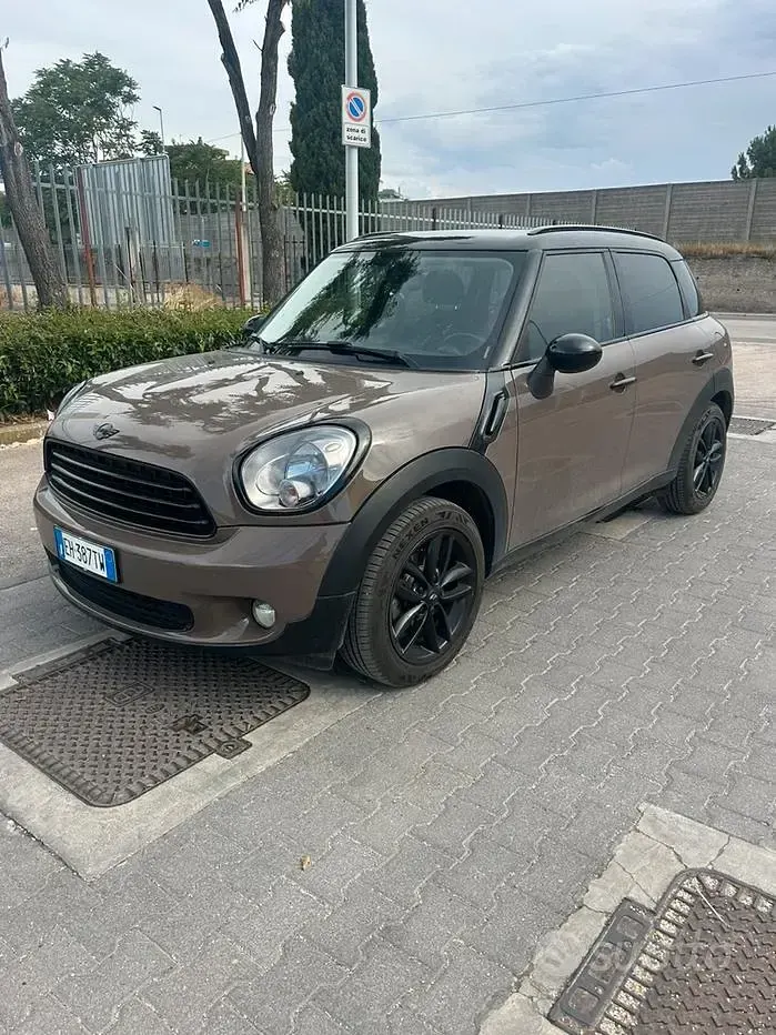 Usata Mini Countryman 111 CV (81 kW) 2011 SUV