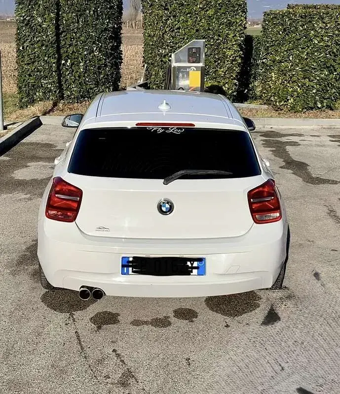 Usata BMW 116 Sport Line 116 CV (85 kW) 2013 Utilitaria