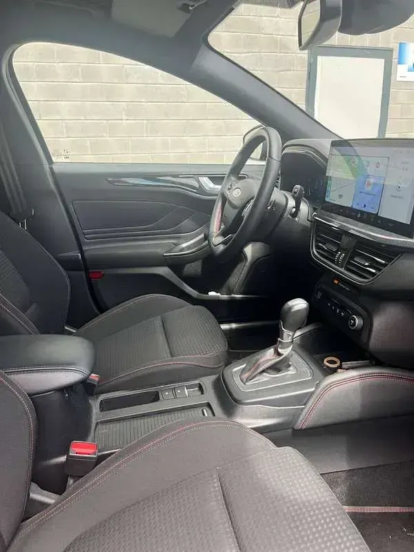 Usata Ford Focus ST-Line X 125 CV (91 kW) 2023 Grigio Berlina