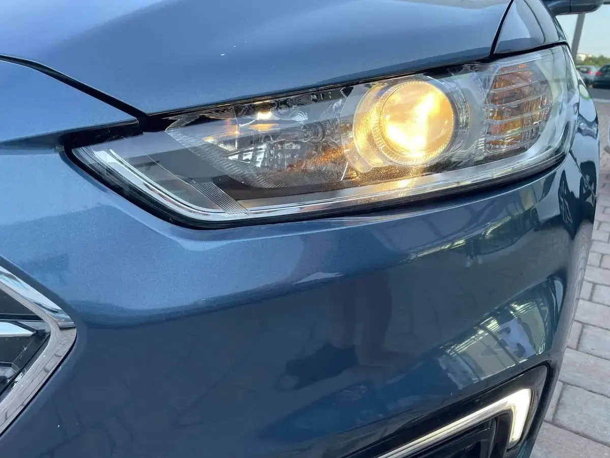 Usata Ford Mondeo Business Edition 150 CV (110 kW) 2019 Argento Station wagon