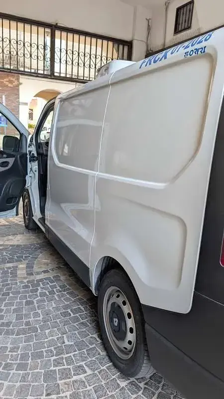 Usata Renault Trafic 121 CV (88 kW) 2018 Bianco Monovolume